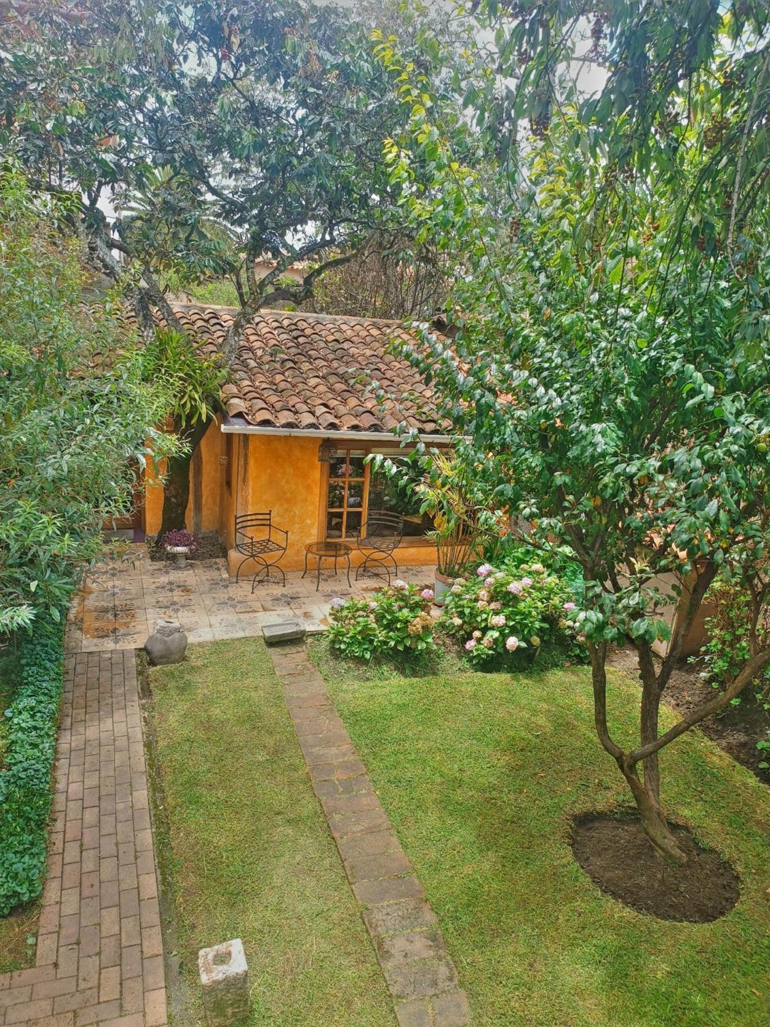 Hotel Boutique Casa Montalvo Cuenca Eksteriør billede